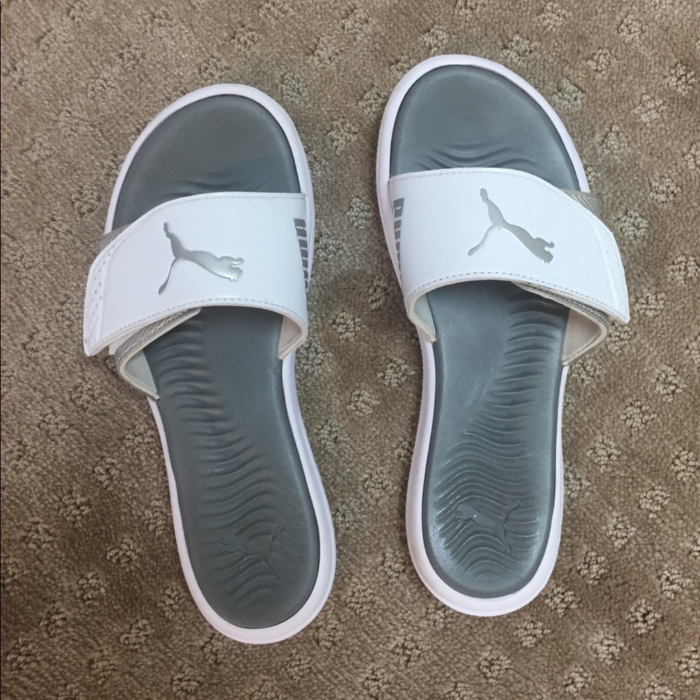 White Velcro Puma Slides ❤️